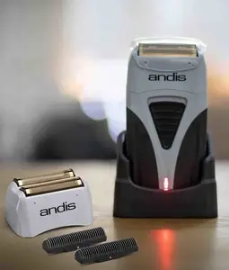 Andis ProFoil Lithium PLUS Shaver with stand TS2